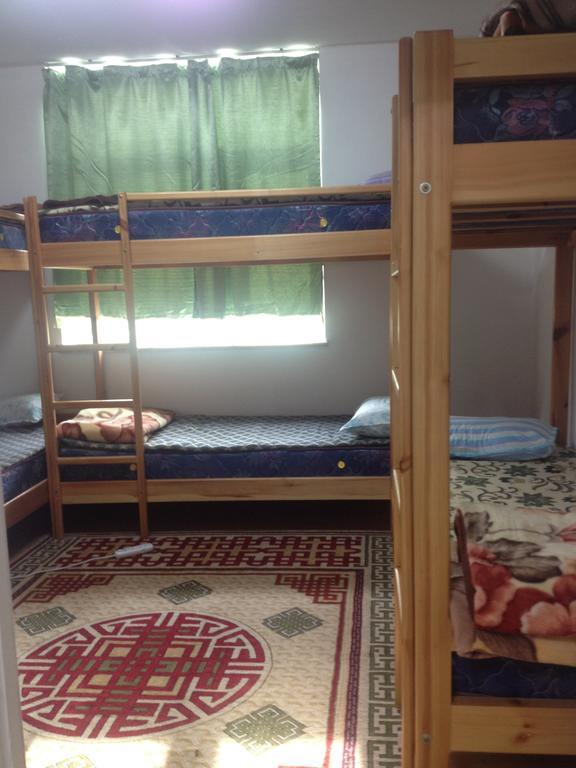 Sunpath Mongolia Tour & Hostel Ulan Bator Quarto foto
